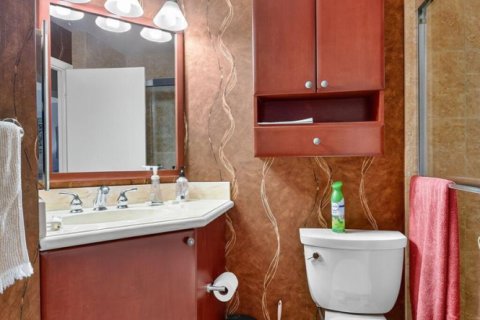 Condo in Boynton Beach, Florida, 3 bedrooms № 2081732 - photo 21