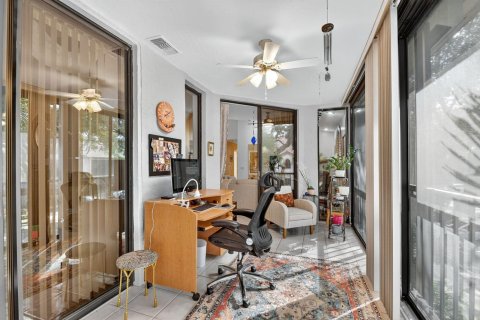 Condo in Boynton Beach, Florida, 3 bedrooms № 2081732 - photo 28
