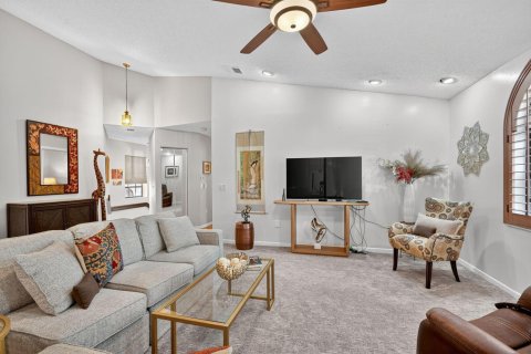 Condo in Boynton Beach, Florida, 3 bedrooms № 2081732 - photo 8
