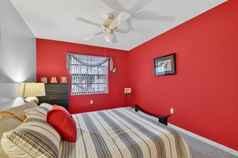Condo in Boynton Beach, Florida, 3 bedrooms № 2081732 - photo 25