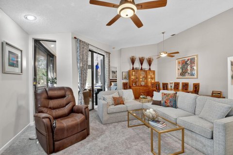Condo in Boynton Beach, Florida, 3 bedrooms № 2081732 - photo 7