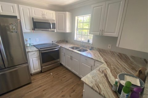 Casa en venta en Bradenton, Florida, 2 dormitorios, 86.21 m2 № 2104616 - foto 5