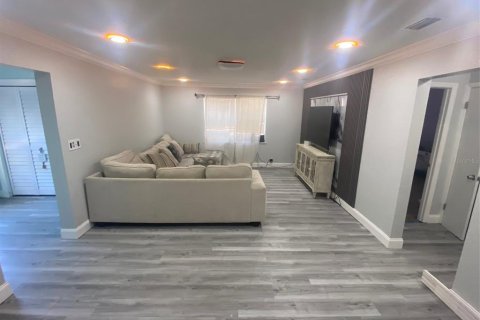 Casa en venta en Bradenton, Florida, 2 dormitorios, 86.21 m2 № 2104616 - foto 3