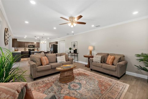 Villa ou maison à vendre à Palm Coast, Floride: 5 chambres, 284.1 m2 № 1395373 - photo 8