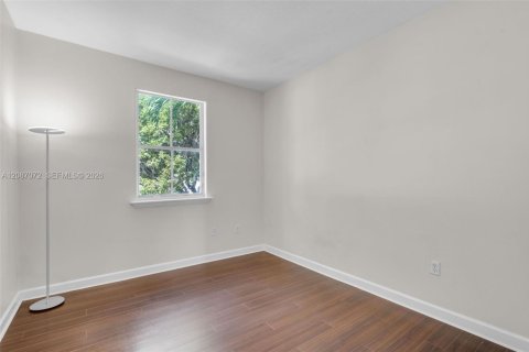 Adosado en venta en Doral, Florida, 3 dormitorios, 150.32 m2 № 2358076 - foto 22