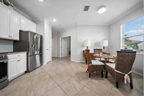 Villa ou maison à vendre à Lakewood Ranch, Floride: 3 chambres, 145.95 m2 № 2408457 - photo 17