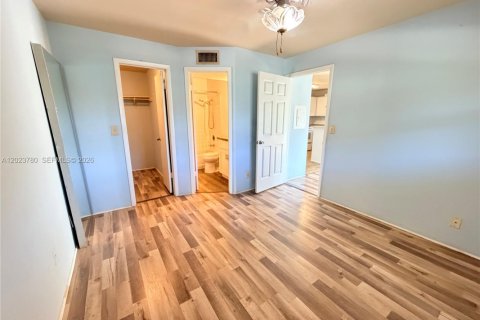Condominio en alquiler en Sunrise, Florida, 1 dormitorio, 55.28 m2 № 2077844 - foto 7