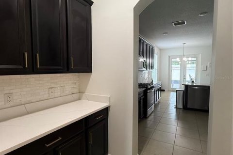 Villa ou maison à vendre à Valrico, Floride: 4 chambres, 310.94 m2 № 2290695 - photo 10
