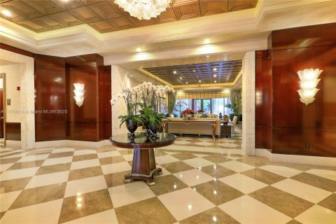 Condominio en alquiler en Coral Gables, Florida, 3 dormitorios, 274.99 m2 № 1699162 - foto 30