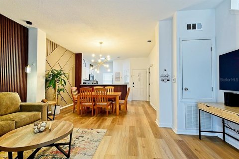 Adosado en venta en Kissimmee, Florida, 3 dormitorios, 119.94 m2 № 2197302 - foto 11
