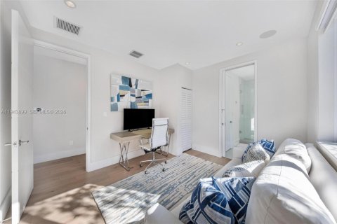 Villa ou maison à vendre à Fort Lauderdale, Floride: 4 chambres, 283.91 m2 № 2002346 - photo 27