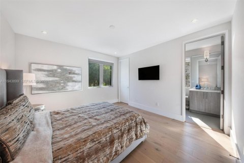 Villa ou maison à vendre à Fort Lauderdale, Floride: 4 chambres, 283.91 m2 № 2002346 - photo 28