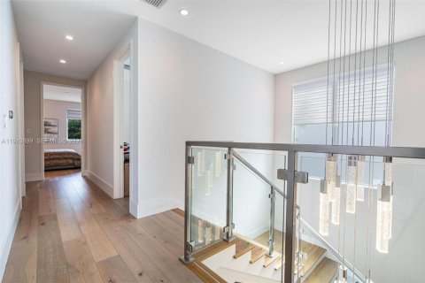 Villa ou maison à vendre à Fort Lauderdale, Floride: 4 chambres, 283.91 m2 № 2002346 - photo 19