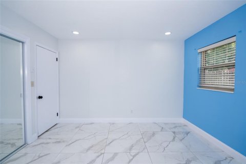 Villa ou maison à vendre à Tampa, Floride: 3 chambres, 162.11 m2 № 2156835 - photo 22