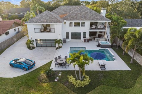 Villa ou maison à louer à Tampa, Floride: 5 chambres, 393.35 m2 № 2380534 - photo 4