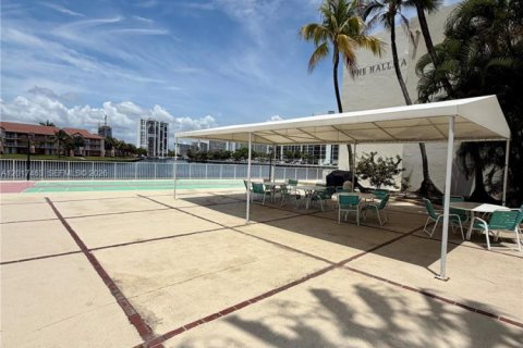 Condominio en venta en Hollywood, Florida, 1 dormitorio, 83.61 m2 № 2154013 - foto 20