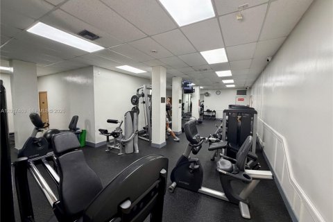 Condominio en venta en Hollywood, Florida, 1 dormitorio, 83.61 m2 № 2154013 - foto 23