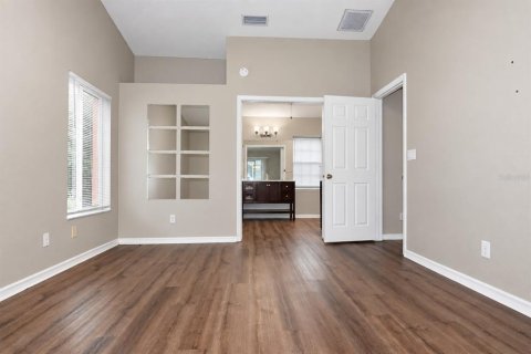 Casa en venta en Spring Hill, Florida, 3 dormitorios, 148.36 m2 № 2384348 - foto 19
