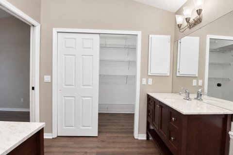 Casa en venta en Spring Hill, Florida, 3 dormitorios, 148.36 m2 № 2384348 - foto 23
