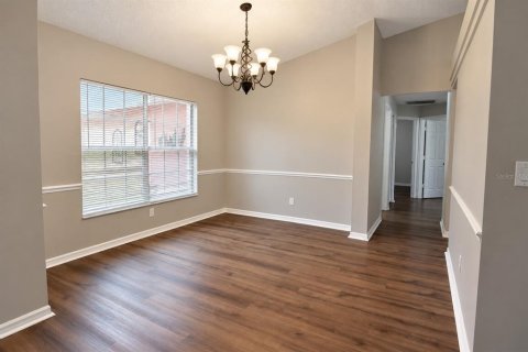 Casa en venta en Spring Hill, Florida, 3 dormitorios, 148.36 m2 № 2384348 - foto 8