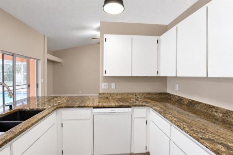 Casa en venta en Spring Hill, Florida, 3 dormitorios, 148.36 m2 № 2384348 - foto 12