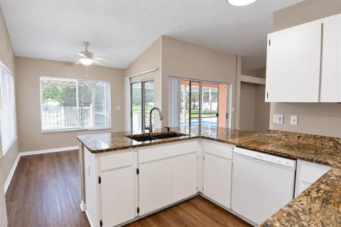 Casa en venta en Spring Hill, Florida, 3 dormitorios, 148.36 m2 № 2384348 - foto 13