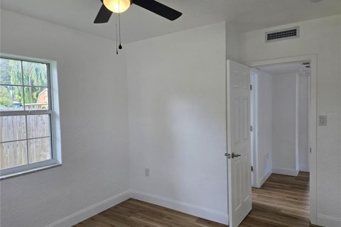 House in Clearwater, Florida 3 bedrooms, 116.22 sq.m. № 1325115 - photo 21