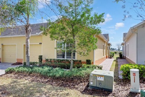 House in Clermont, Florida 2 bedrooms, 139.63 sq.m. № 1549040 - photo 3