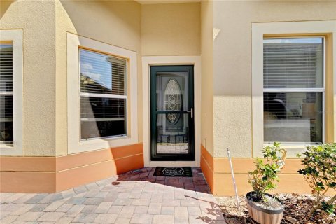 House in Clermont, Florida 2 bedrooms, 139.63 sq.m. № 1549040 - photo 5