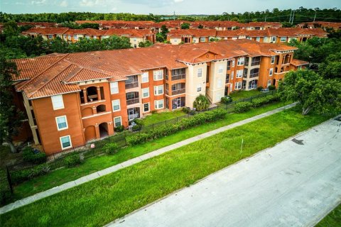 Condo in Orlando, Florida, 2 bedrooms  № 1831606 - photo 7