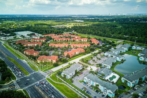 Condo in Orlando, Florida, 2 bedrooms  № 1831606 - photo 20