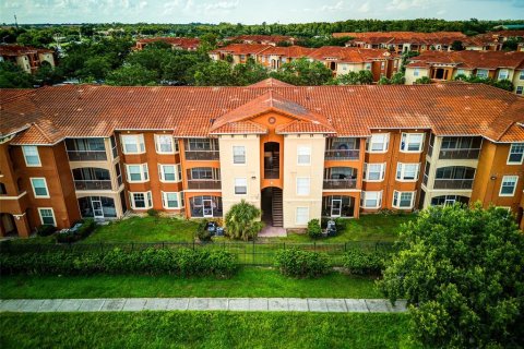 Condo in Orlando, Florida, 2 bedrooms  № 1831606 - photo 6