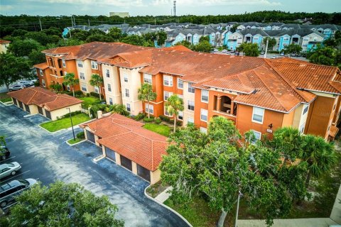 Condo in Orlando, Florida, 2 bedrooms  № 1831606 - photo 4