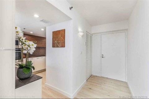 Copropriété à louer à North Bay Village, Floride: 2 chambres, 98.57 m2 № 1871888 - photo 10