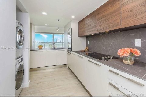 Copropriété à louer à North Bay Village, Floride: 2 chambres, 98.57 m2 № 1871888 - photo 22