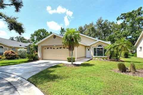 House in Sarasota, Florida 3 bedrooms, 164.34 sq.m. № 1902858 - photo 1