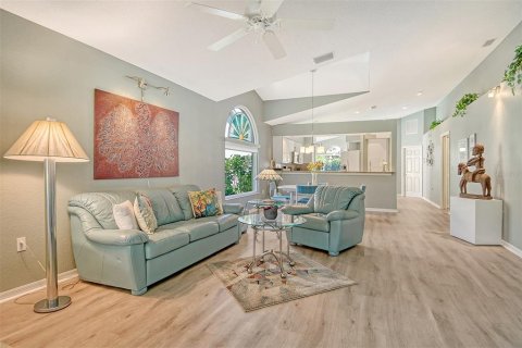 House in Sarasota, Florida 3 bedrooms, 164.34 sq.m. № 1902858 - photo 15