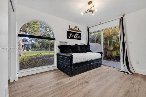 Casa en venta en Miami Shores, Florida, 4 dormitorios, 207.82 m2 № 1943982 - foto 20