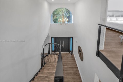 Casa en venta en Miami Shores, Florida, 4 dormitorios, 207.82 m2 № 1943982 - foto 26