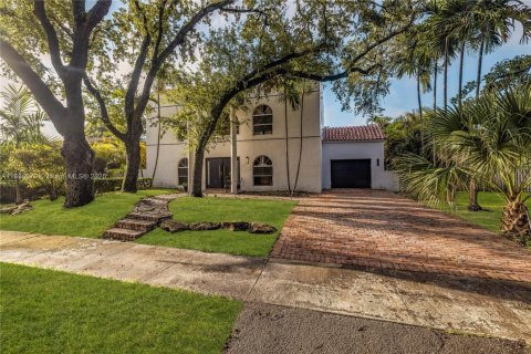 Casa en venta en Miami Shores, Florida, 4 dormitorios, 207.82 m2 № 1943982 - foto 5