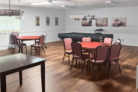 Condo in Margate, Florida, 1 bedroom  № 1949096 - photo 16