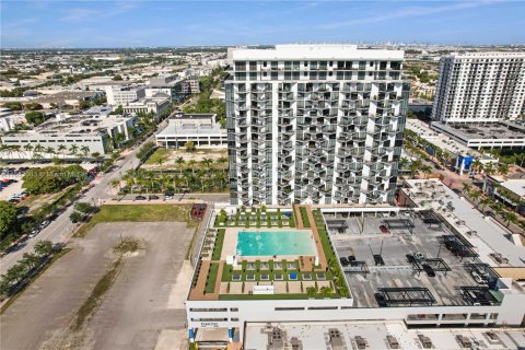 Купить кондоминиум в Дорал, Флорида 2 спальни, 102.47м2, № 1604083 - фото 9