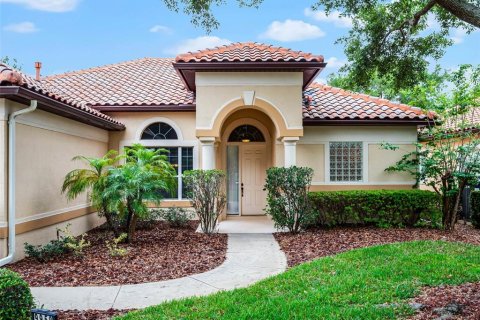 House in Howey-in-the-Hills, Florida 3 bedrooms, 195.75 sq.m. № 1721975 - photo 3