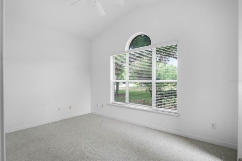 House in Howey-in-the-Hills, Florida 3 bedrooms, 195.75 sq.m. № 1721975 - photo 22
