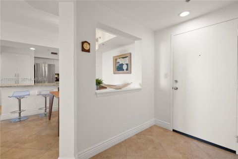 Copropriété à louer à Fort Lauderdale, Floride: 2 chambres, 112.97 m2 № 2056726 - photo 5
