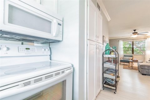 Copropriété à vendre à Dunedin, Floride: 2 chambres, 71.63 m2 № 1910260 - photo 15
