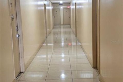 Купить кондоминиум в Хайалиа, Флорида 6 комнат, № 2147393 - фото 19