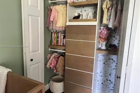 Adosado en venta en Palm Beach Gardens, Florida, 3 dormitorios, 176.98 m2 № 1962270 - foto 13