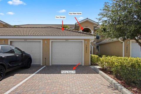 Copropriété à vendre à Cape Coral, Floride: 2 chambres, 123.1 m2 № 1776743 - photo 1