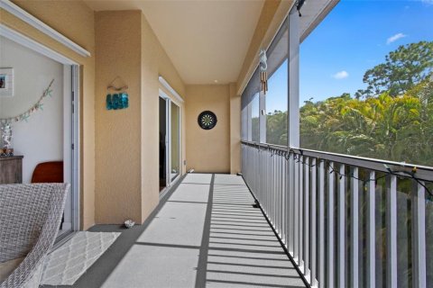 Copropriété à vendre à Cape Coral, Floride: 2 chambres, 123.1 m2 № 1776743 - photo 14